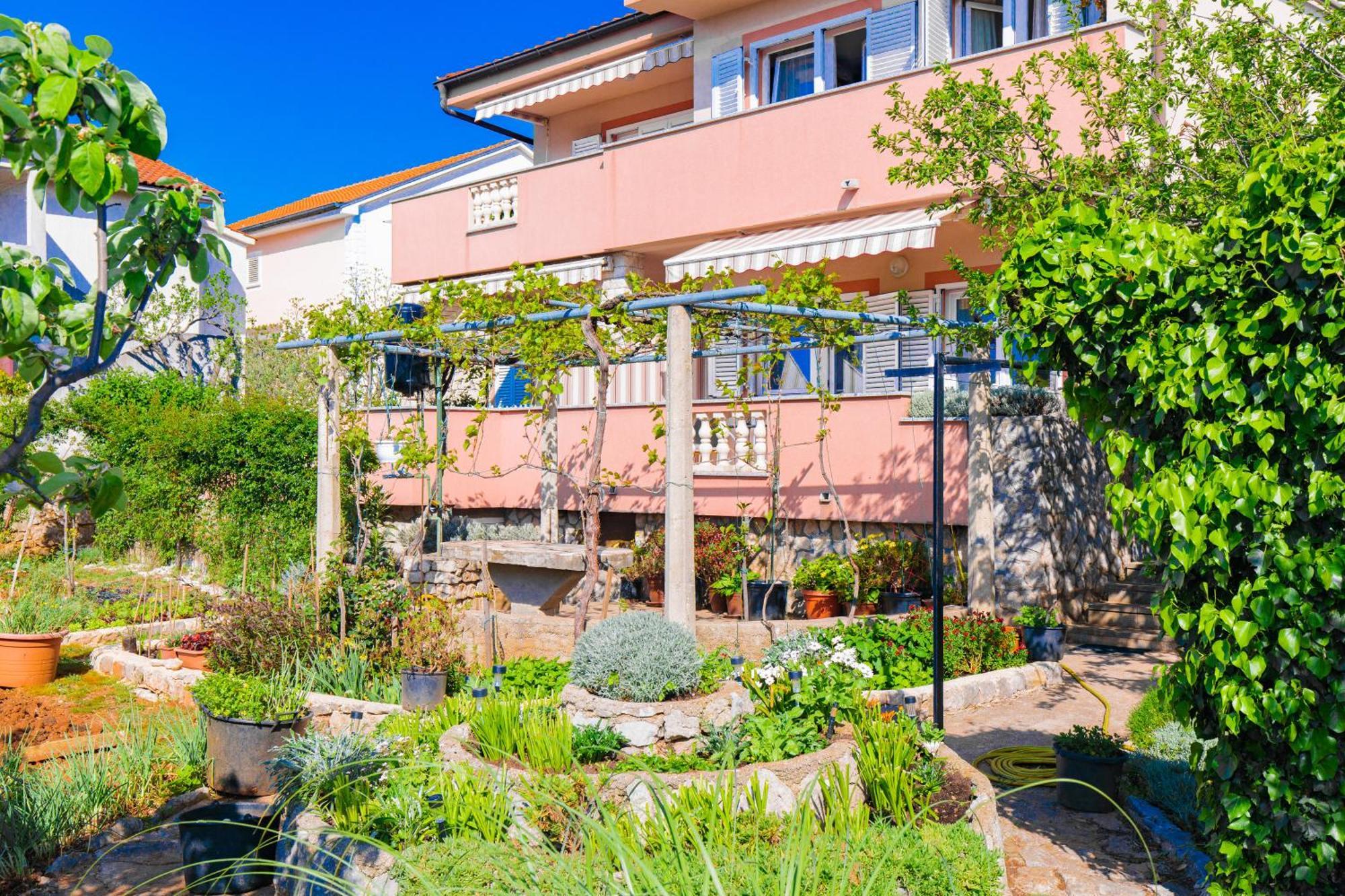 Apartment Todor Krk Town Buitenkant foto
